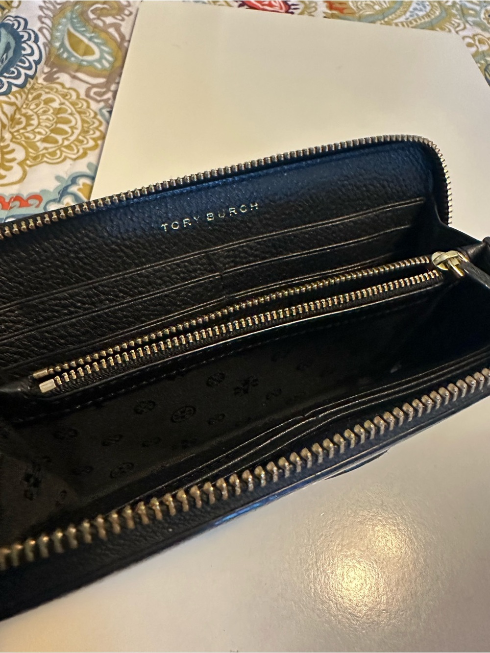 Tory Burch Black Leather Zip-Around Wallet with Gold Color Logo - Picture 9 of 9